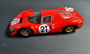 Ferrari 330P4 Berlinetta 1:24