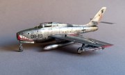 Republic F-84F Thunderstreak 1:72