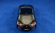 BMW i8 1:24