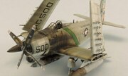 Douglas A-1H Skyraider 1:72