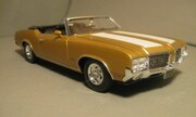 1972 Oldsmobile Cutlass Convertible 1:25