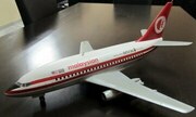 Boeing 737 1:72