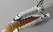 Space Shuttle Discovery mit Booster Rockets 1:288