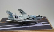 LTV A-7E Corsair II 1:144