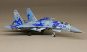 Sukhoi Su-27 Flanker-B 1:144