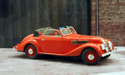 BMW 327 Tourenwagen 1:48